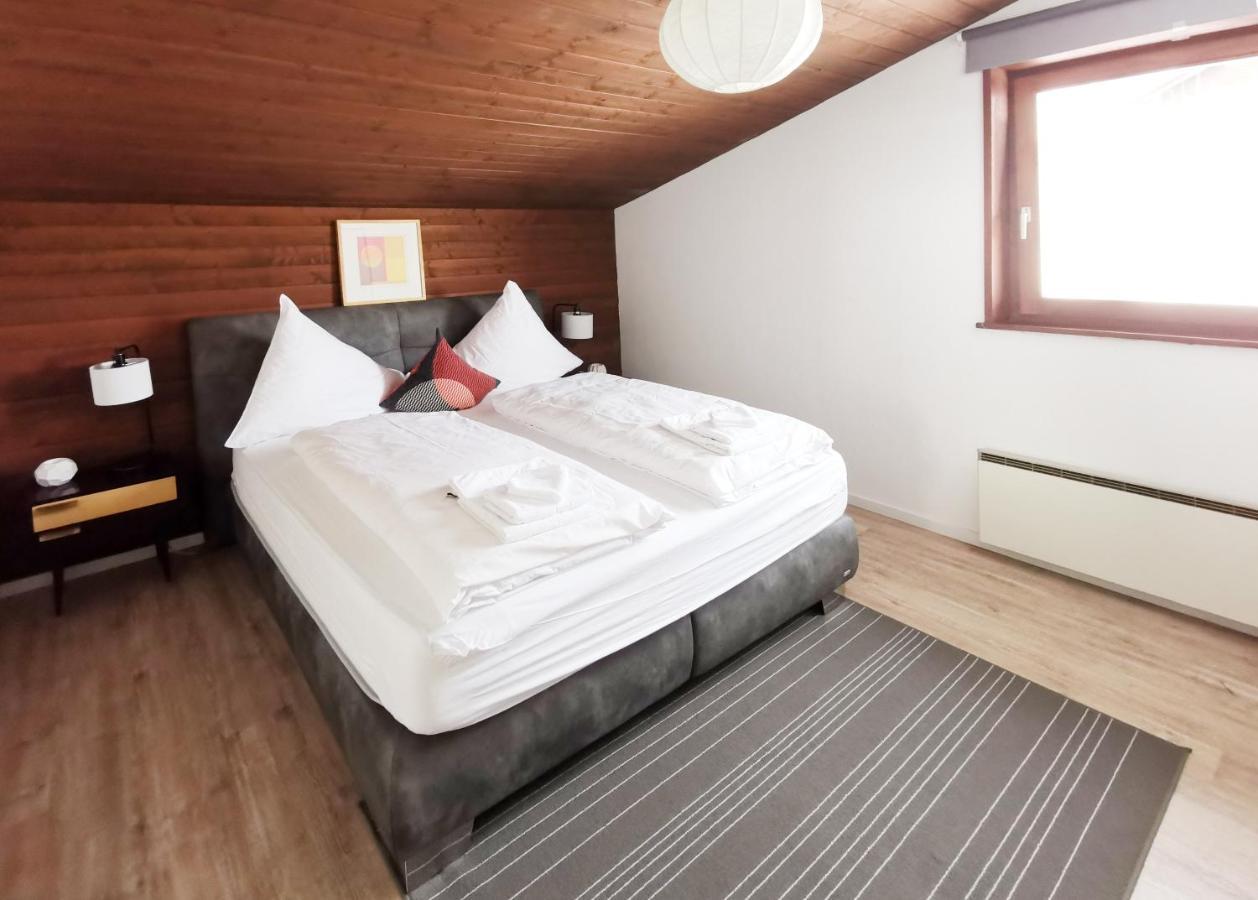 Apartment Family Friendly Chalet - Central With Beautiful Mountain Views *