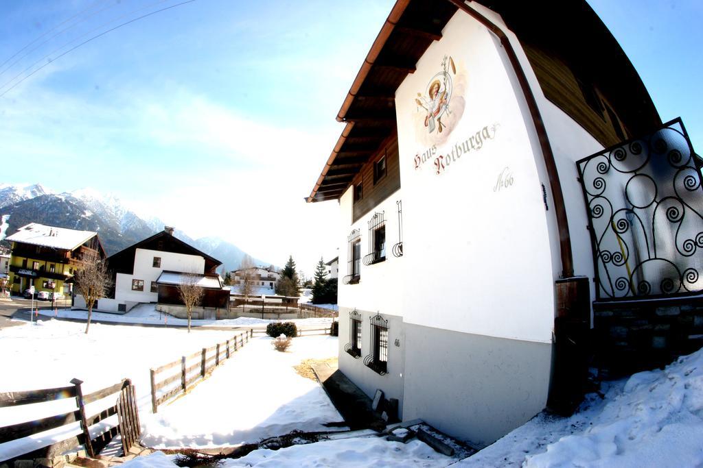 Family Friendly Chalet - Central With Beautiful Mountain Views Apartment Seefeld in Tirol