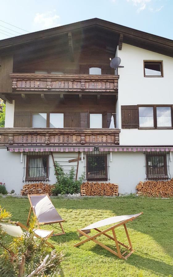 Apartment Family Friendly Chalet - Central With Beautiful Mountain Views Seefeld in Tirol