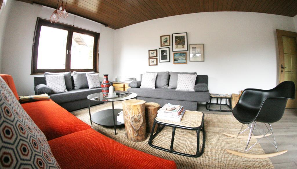 Family Friendly - With Beautiful Mountain Views Apartmán